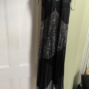 Sleeveless maxi dress- ideal for wedding
